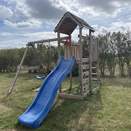 Au Bord De L'eau Avec Terrasse, Peche, Baignade Surveillee, Buvette Et Activites Exterieures - Fr-1-489-360 * Pierrefitte-sur-Loire