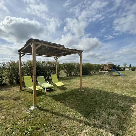 Au Bord De L'eau Avec Terrasse, Peche, Baignade Surveillee, Buvette Et Activites Exterieures - Fr-1-489-360 * Pierrefitte-sur-Loire